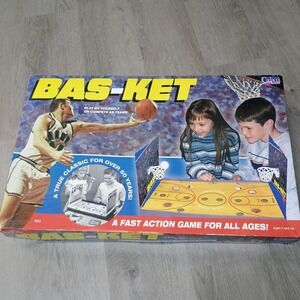 Bas-Ket basketball game ages 5+ vintage family fun tabletop action